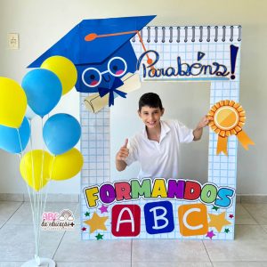Moldura de Fotos Gigante – Formatura Infantil ABC