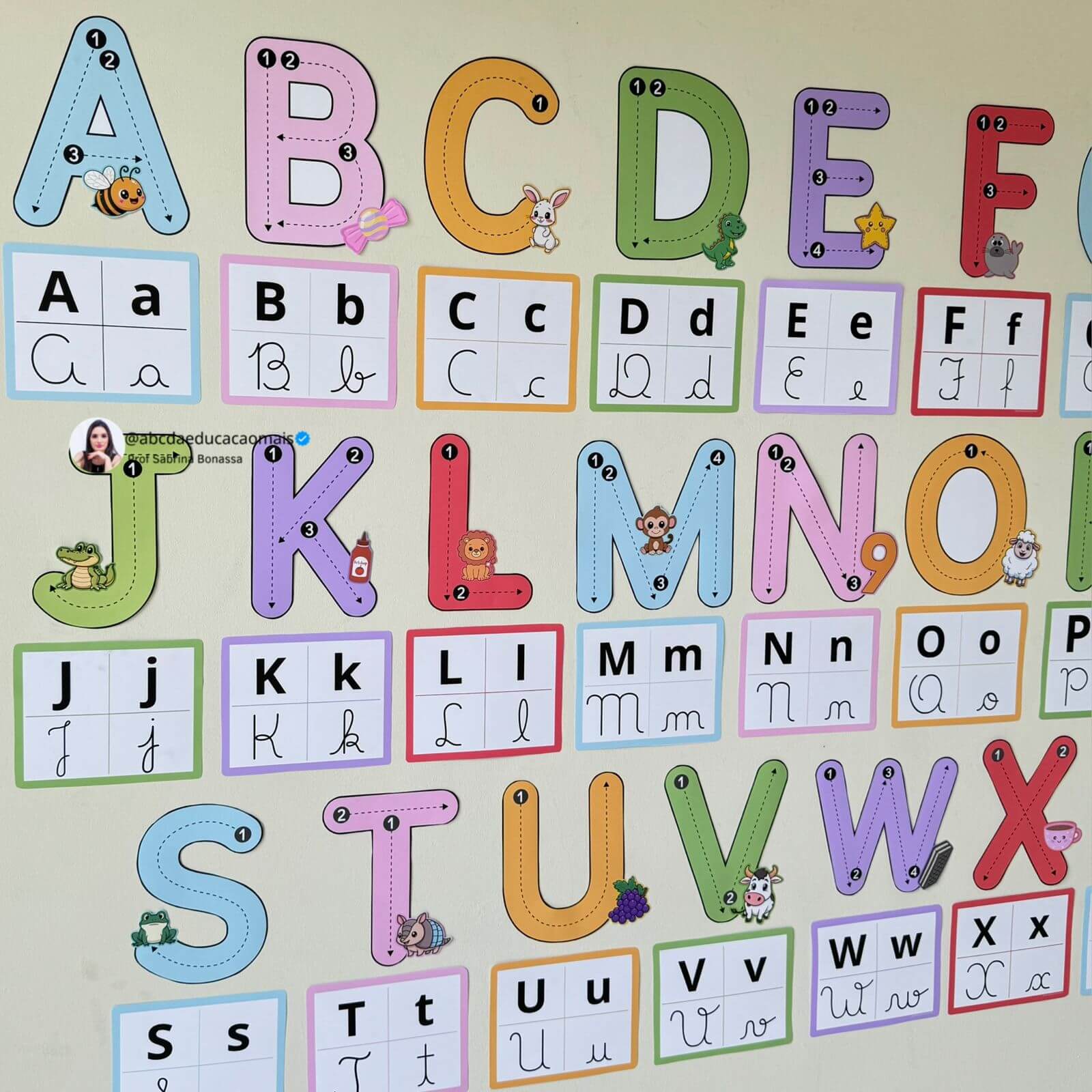 Alfabeto Tracejado de Parede Ilustrado - Imagem 7