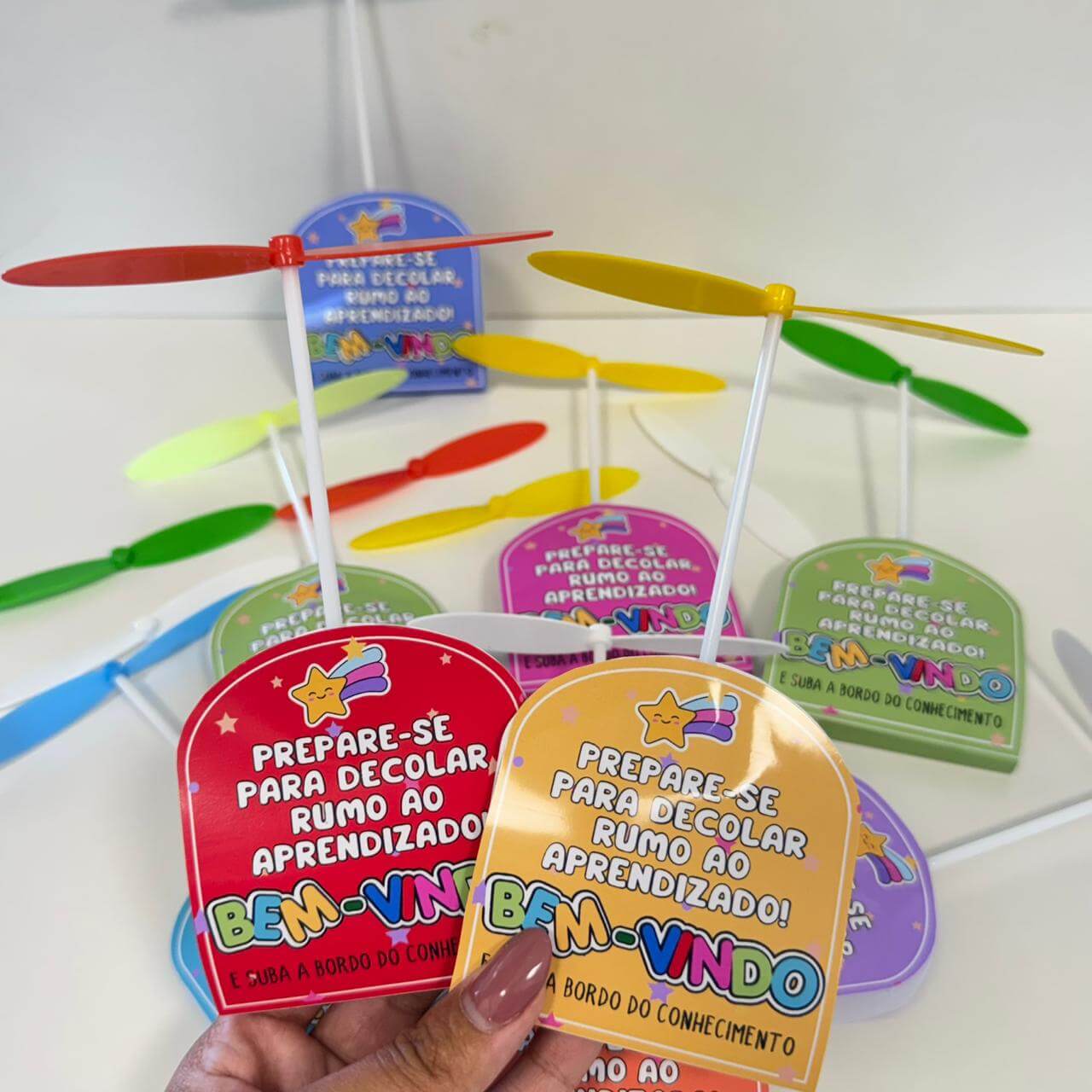 Lembrancinha Volta às Aulas – Pirulito Hélice - Imagem 3